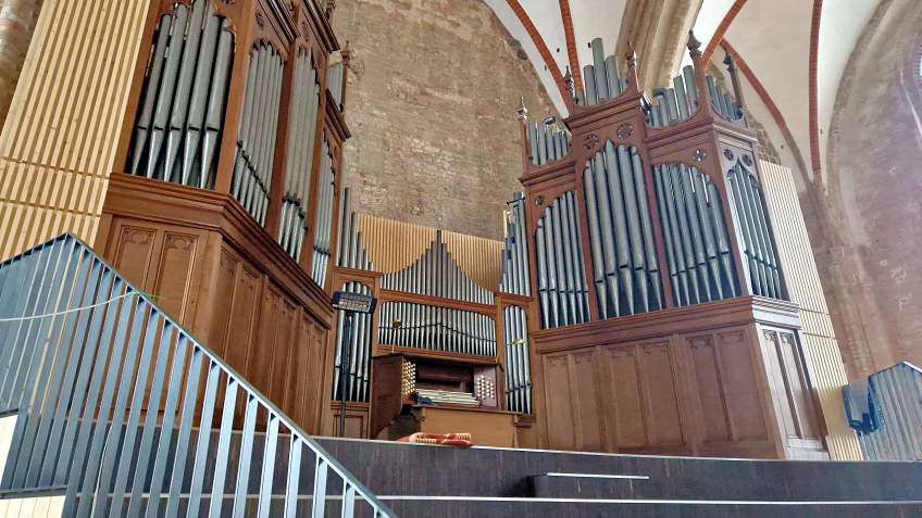 Die im Zweiten Weltkrieg ausgebrannte Prenzlauer Marienkirche erhält nach über 80 Jahren ihre Stimme zurück. Ein herausragendes Ereignis, das vom 14. bis 17. Mai mit einem Festival gefeiert wird. (Foto: Heiko Schulze)